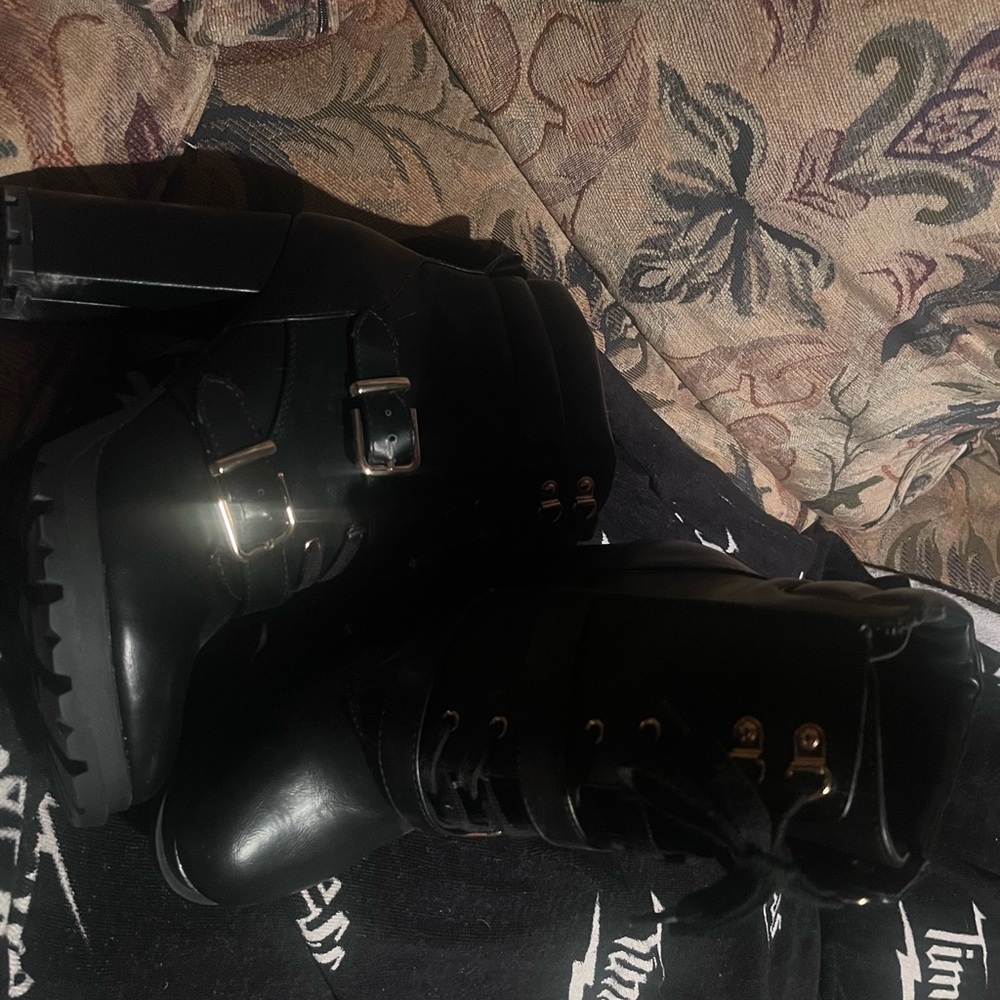Black boots
